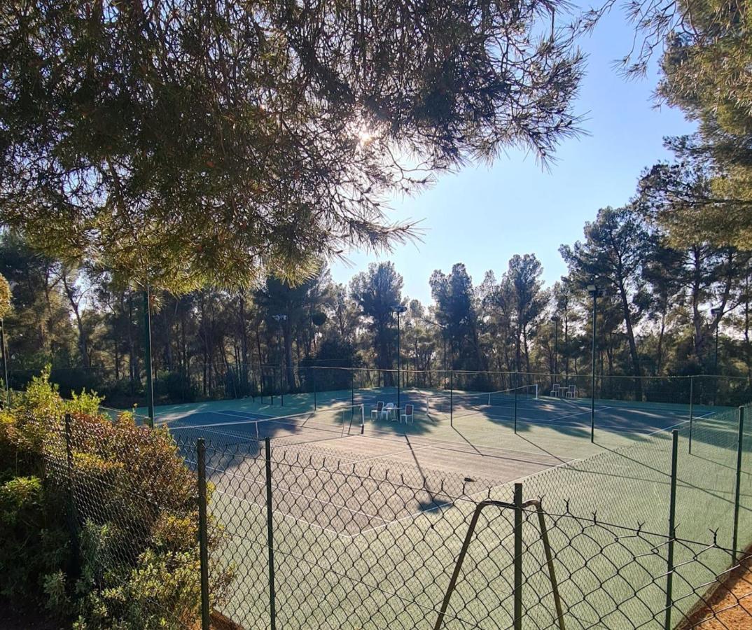Hameau Des Amandiers Vue Mer - Piscine, Golf Et Tennis Prive 滨海圣西尔 外观 照片