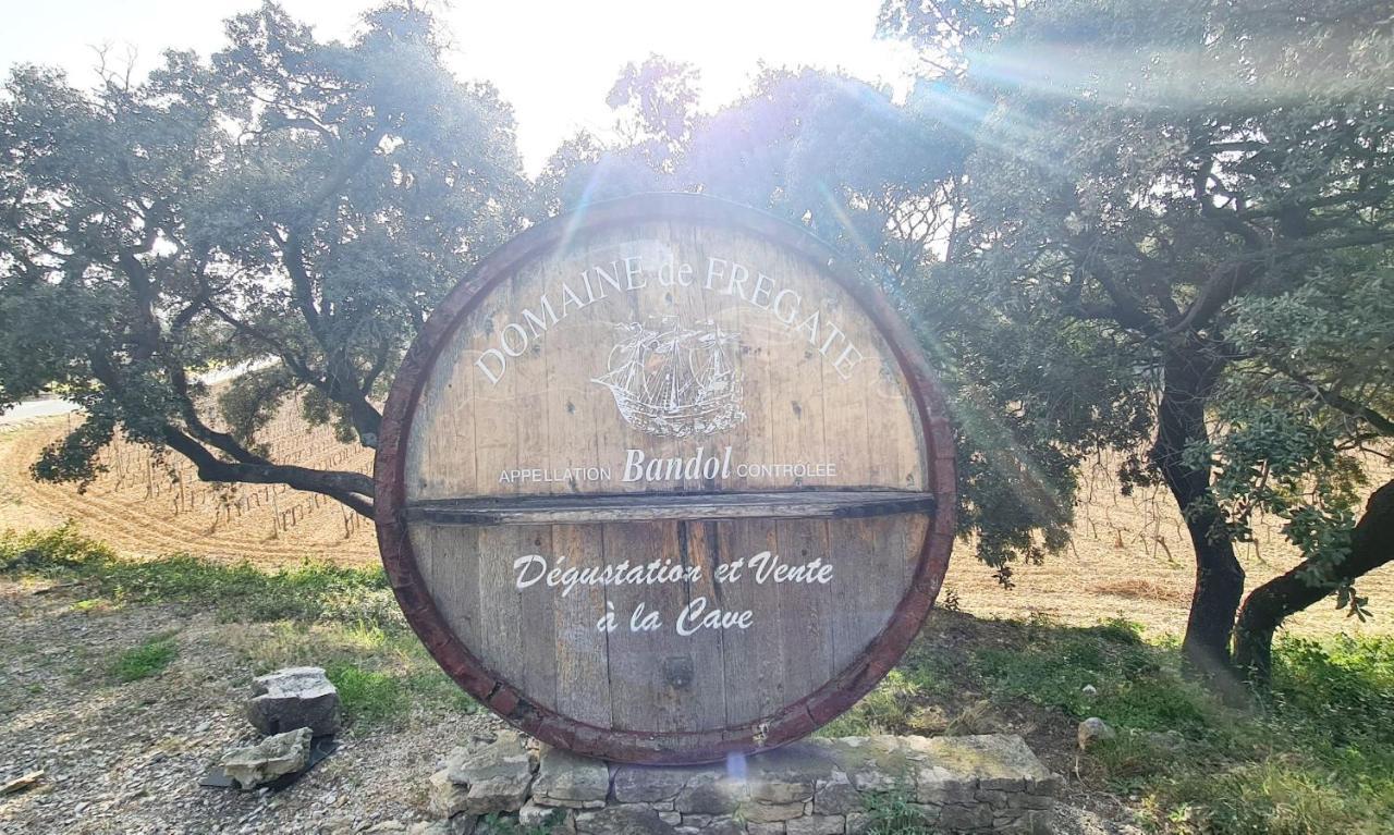 Hameau Des Amandiers Vue Mer - Piscine, Golf Et Tennis Prive 滨海圣西尔 外观 照片